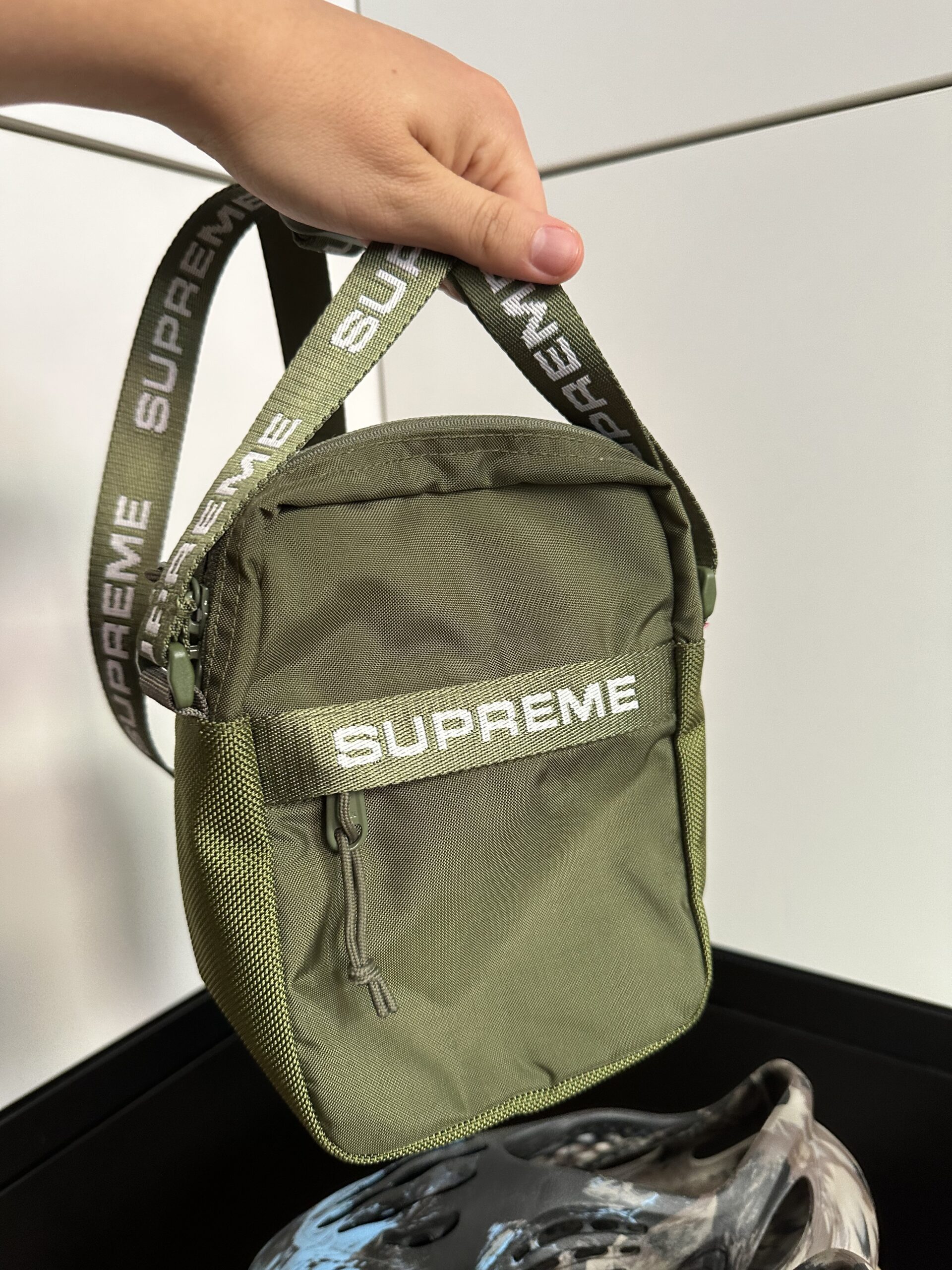 Supreme olive cheap shoulder bag